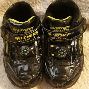 Lil boys upper leather textile Sketchers sneakers